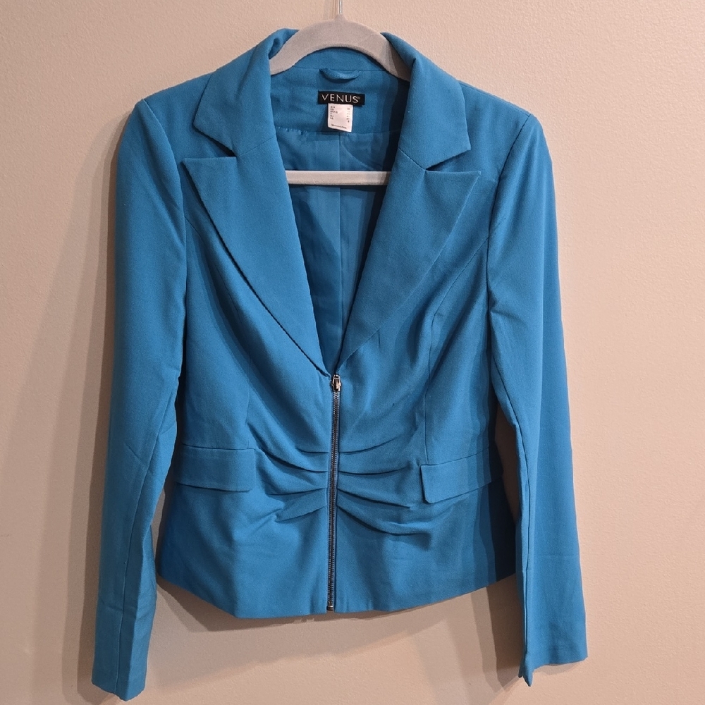 VENUS Blue Blazer with Notched Lapels and Structured Shoulders Size 6